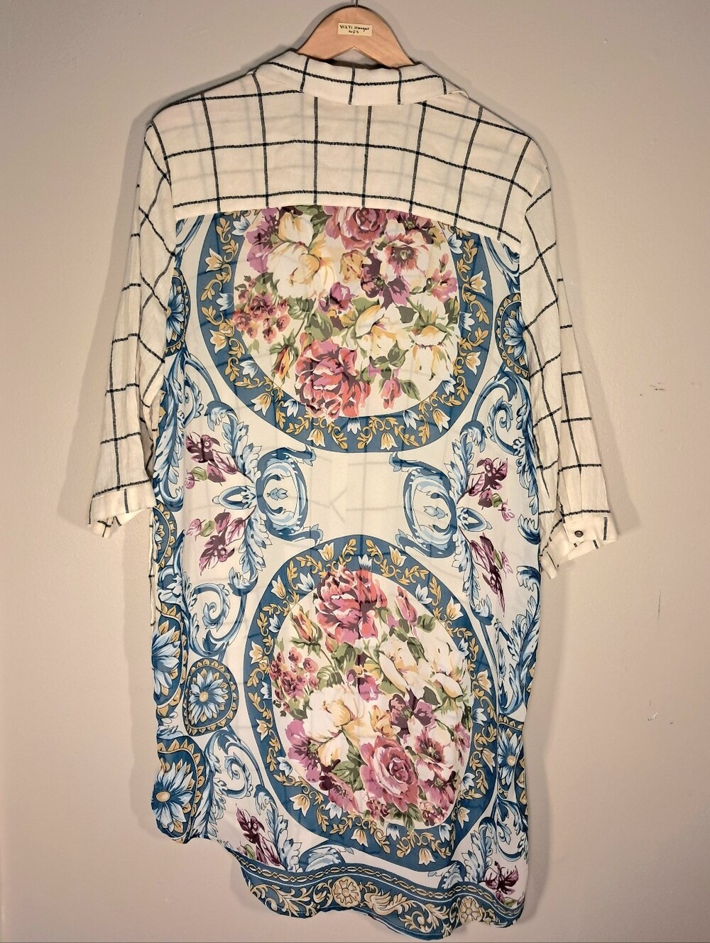 Soft Surroundings Gardenside Windowpane Button-Front Tunic Floral Back